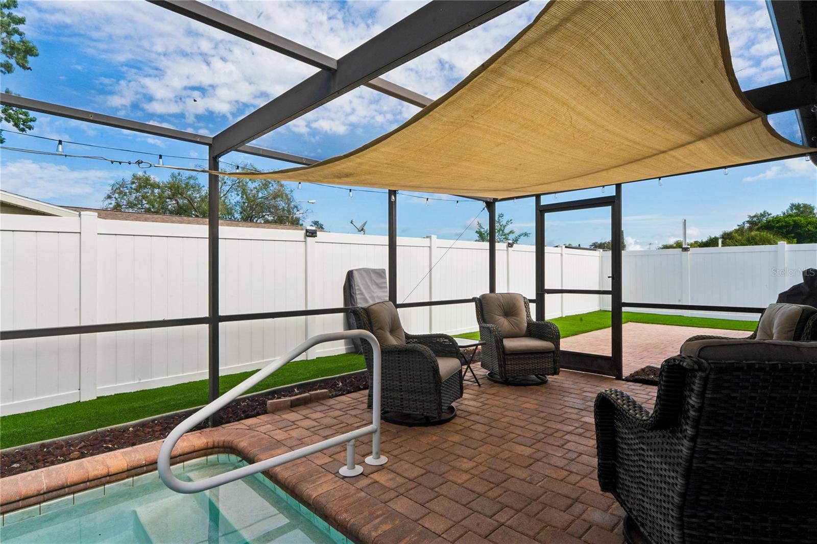 REGENCY PARK - Residential