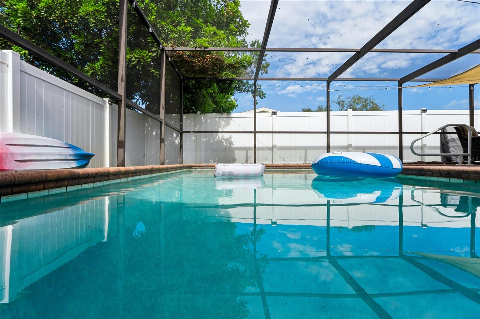 REGENCY PARK - Residential