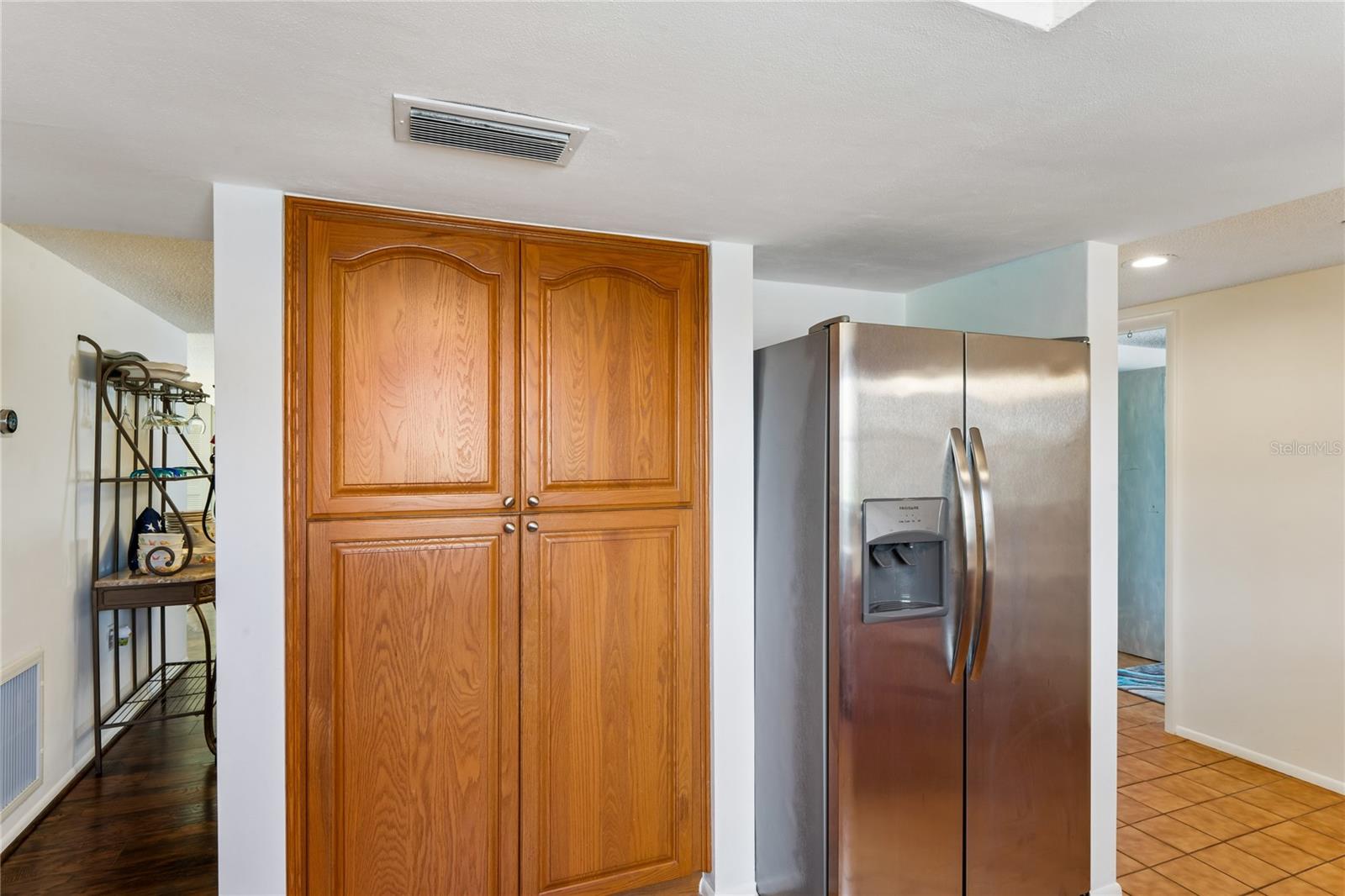 REGENCY PARK - Residential