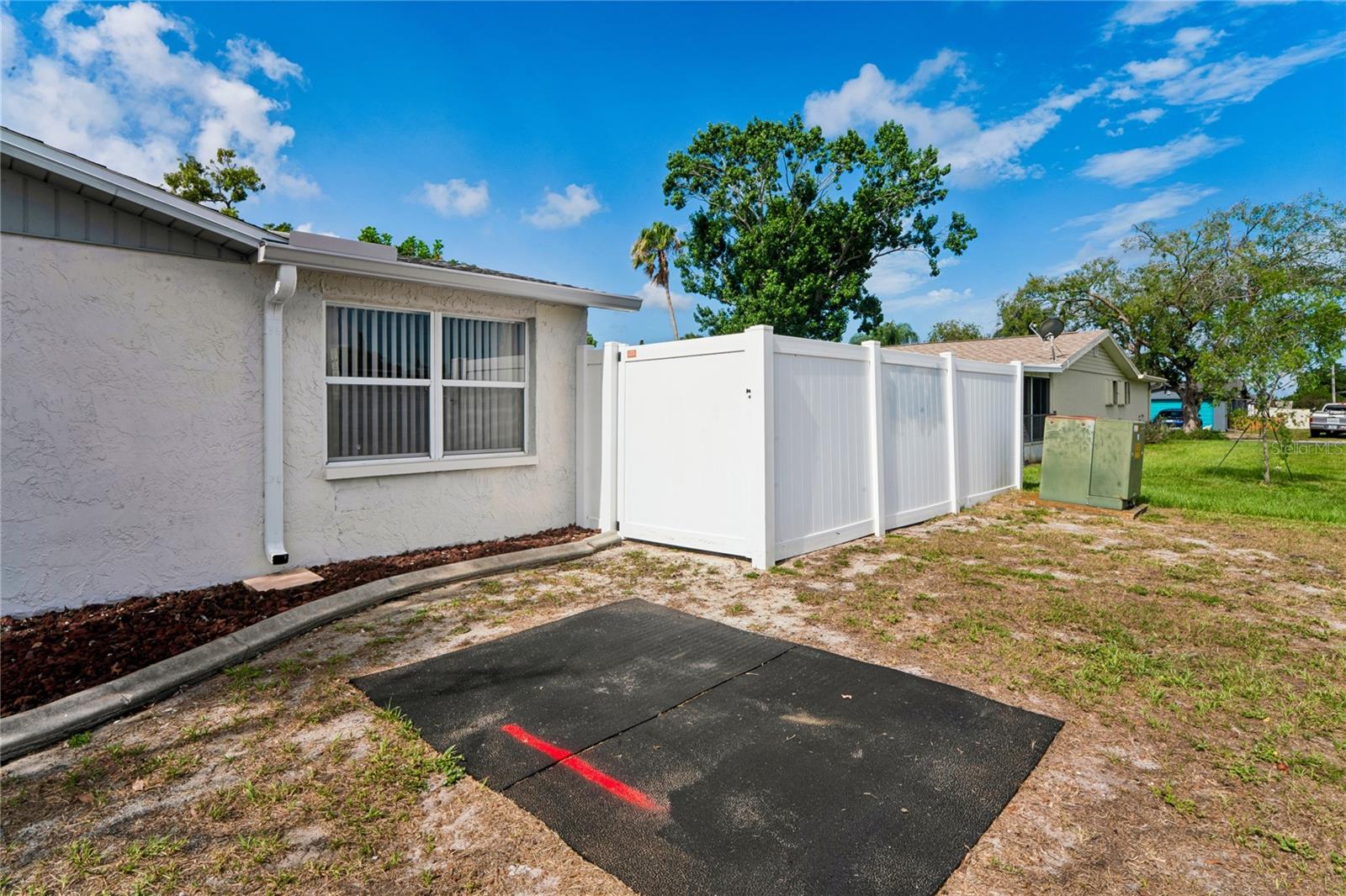 REGENCY PARK - Residential