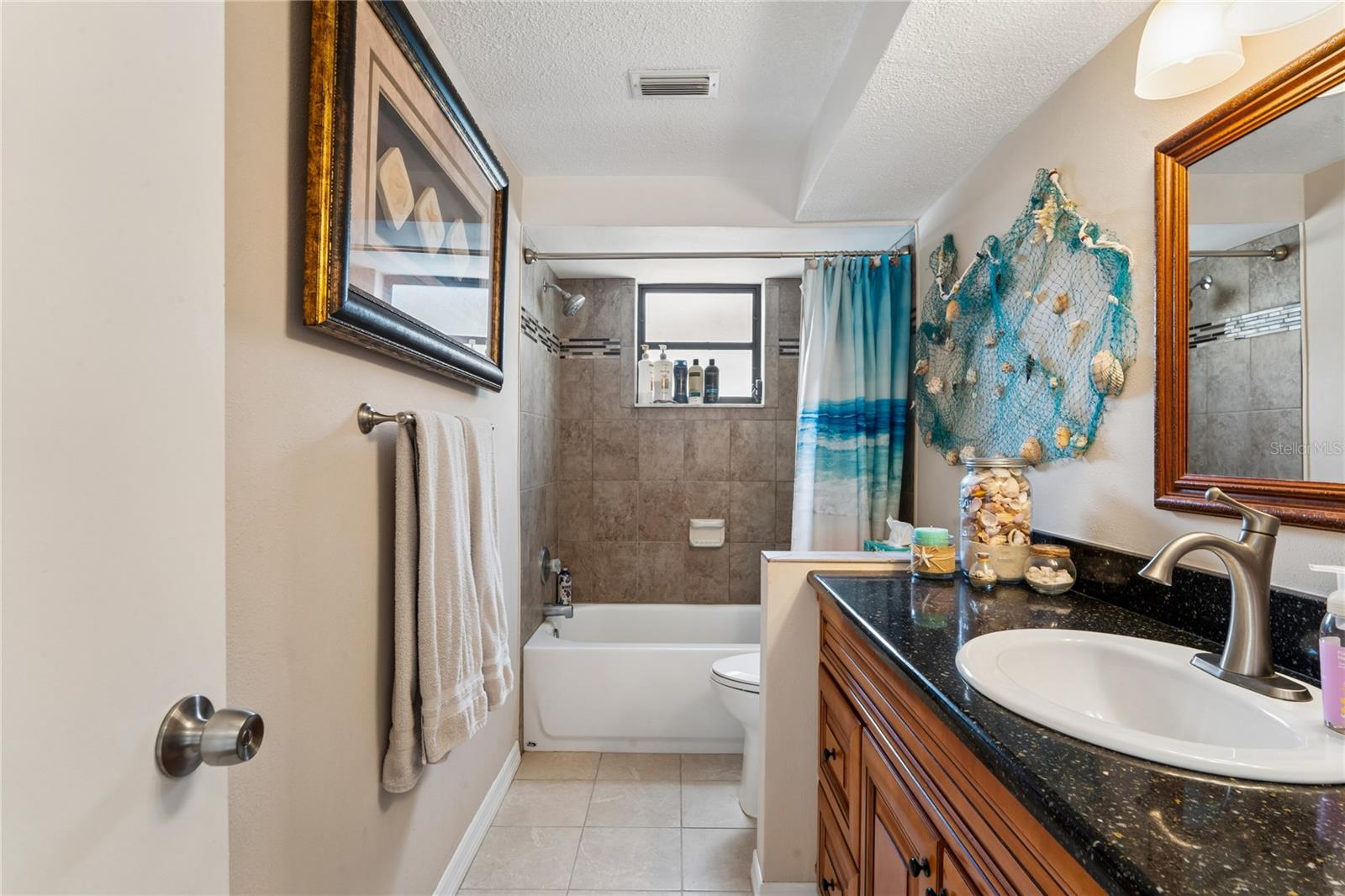 REGENCY PARK - Residential