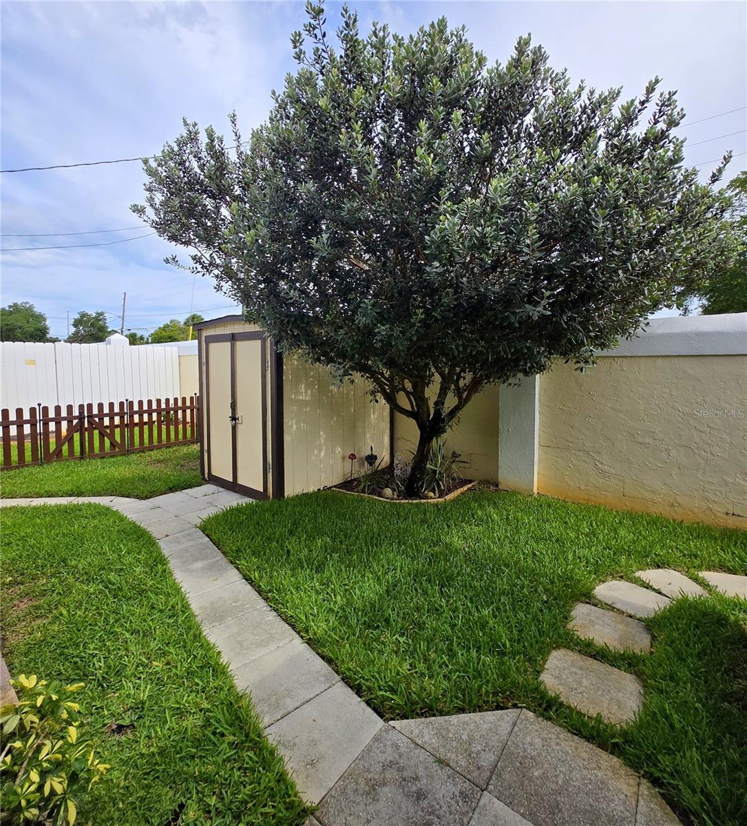LANDMARK BAPTIST VILLAGE PH 02 - Residential