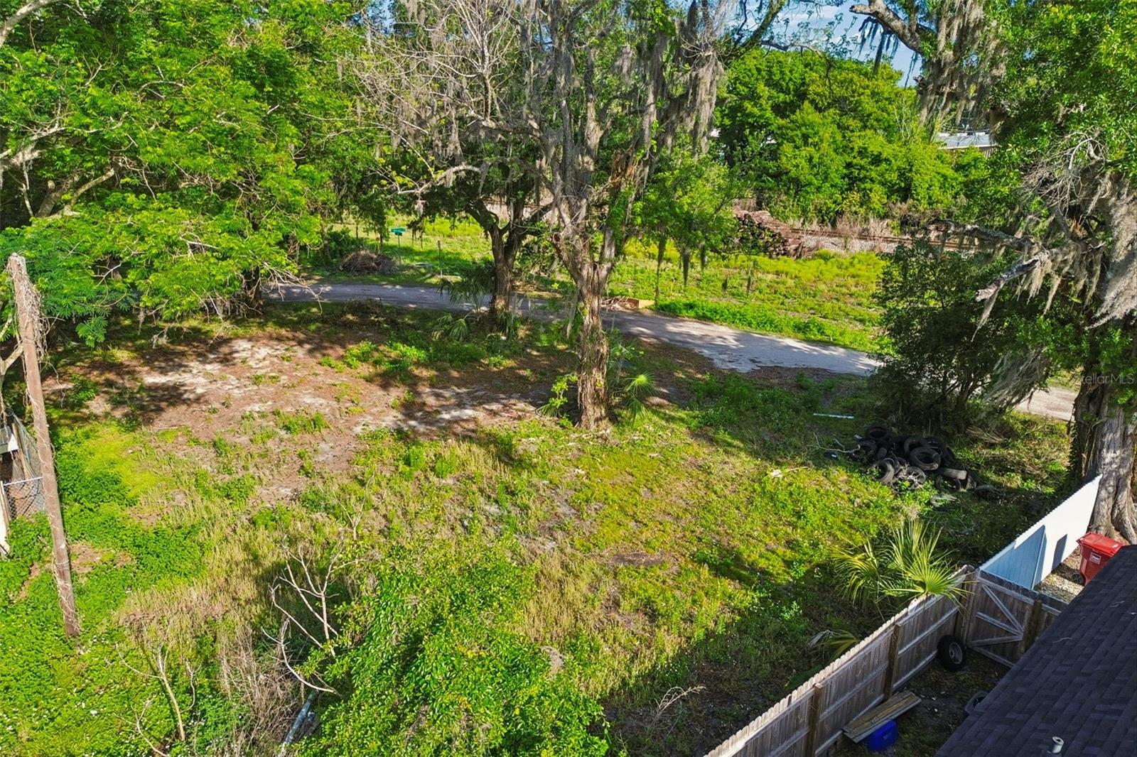 LINCOLN PARK HEIGHTS - Land