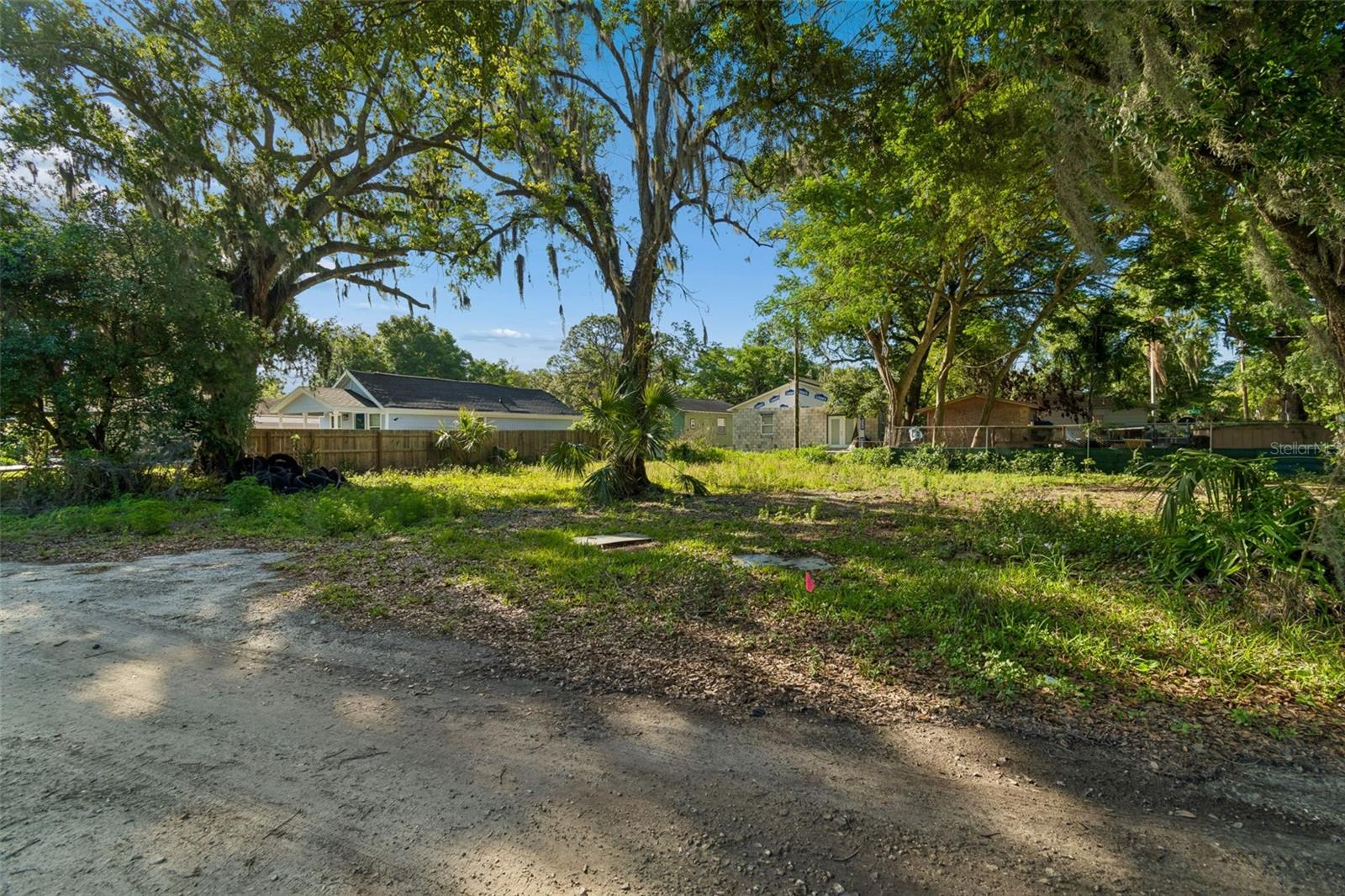 LINCOLN PARK HEIGHTS - Land