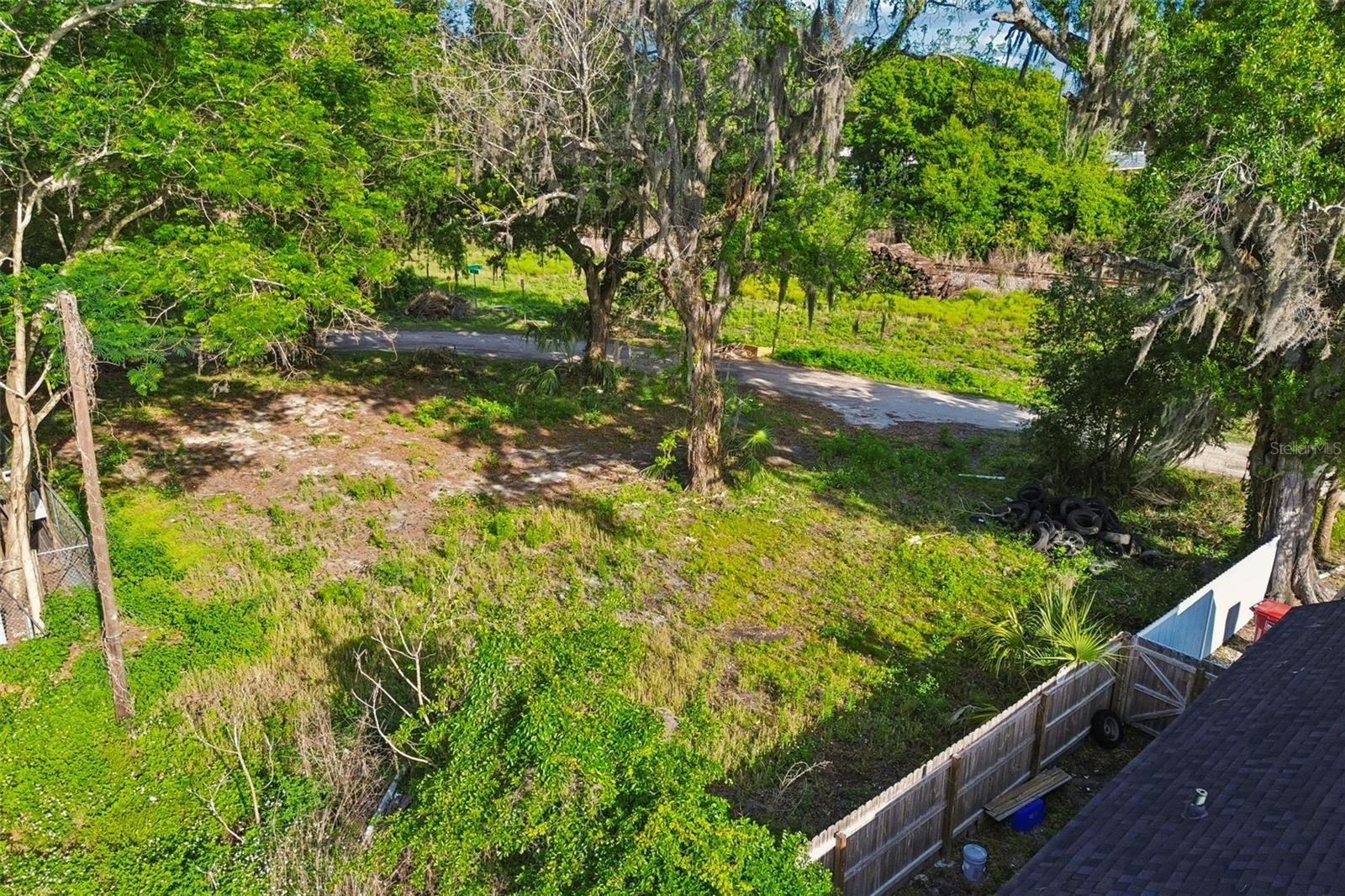 LINCOLN PARK HEIGHTS - Land