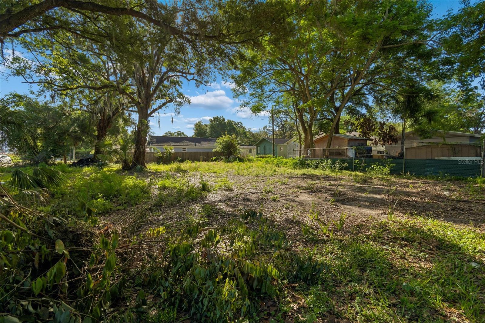 LINCOLN PARK HEIGHTS - Land