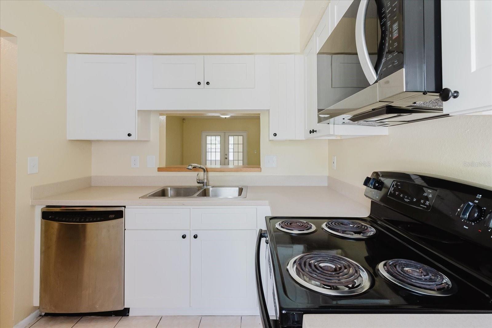BAYOU OAKS - Residential