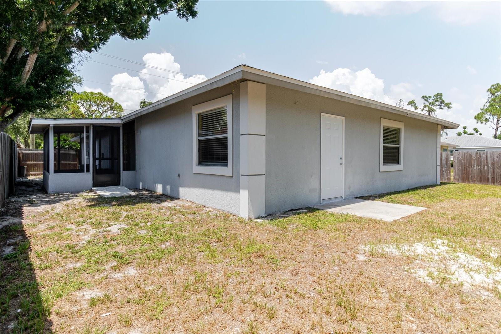 BAYOU OAKS - Residential