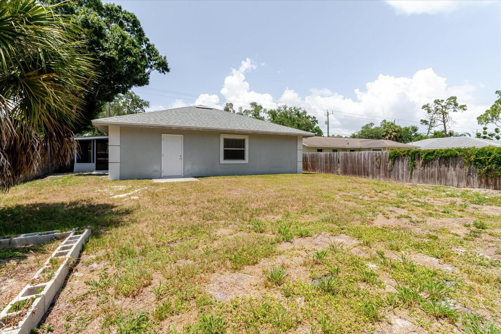 BAYOU OAKS - Residential