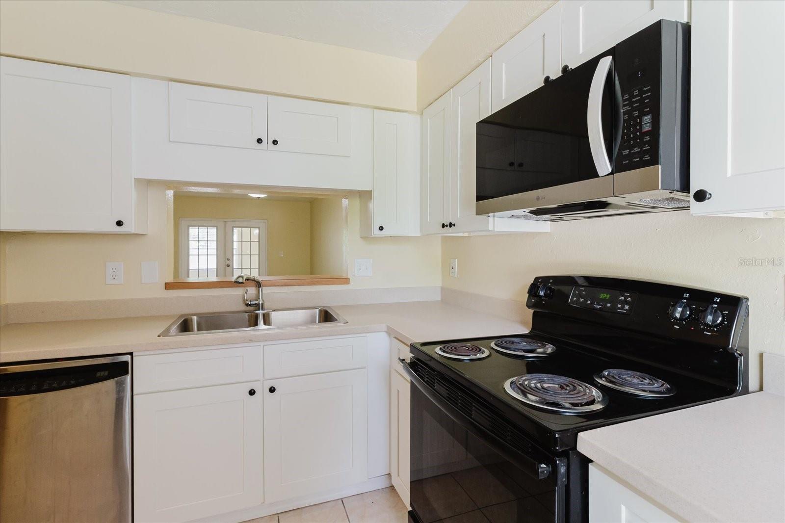 BAYOU OAKS - Residential