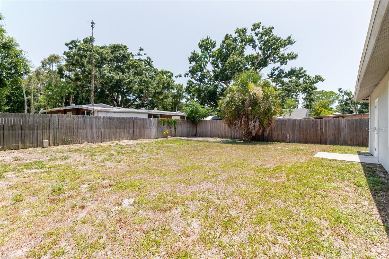 BAYOU OAKS - Residential