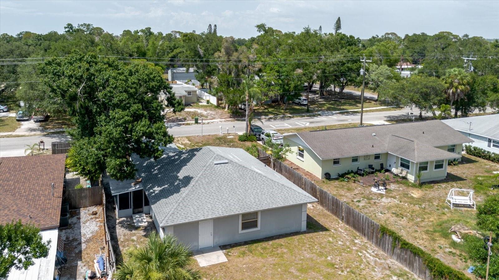 BAYOU OAKS - Residential
