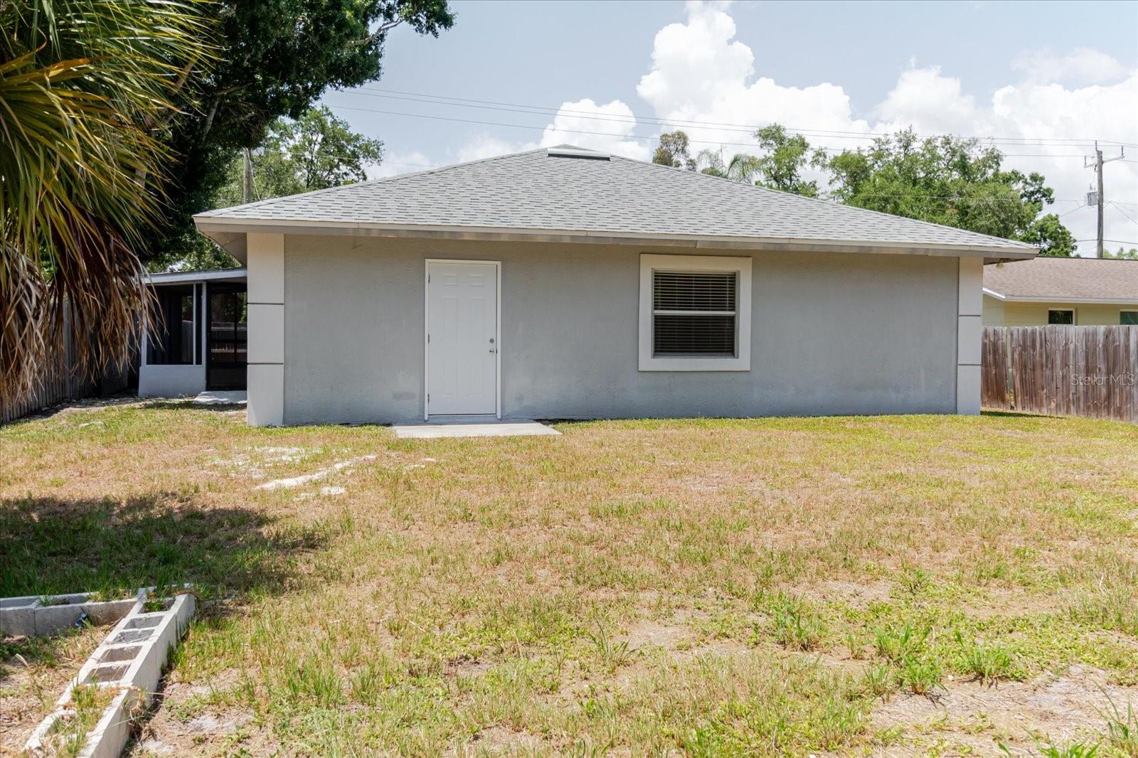 BAYOU OAKS - Residential
