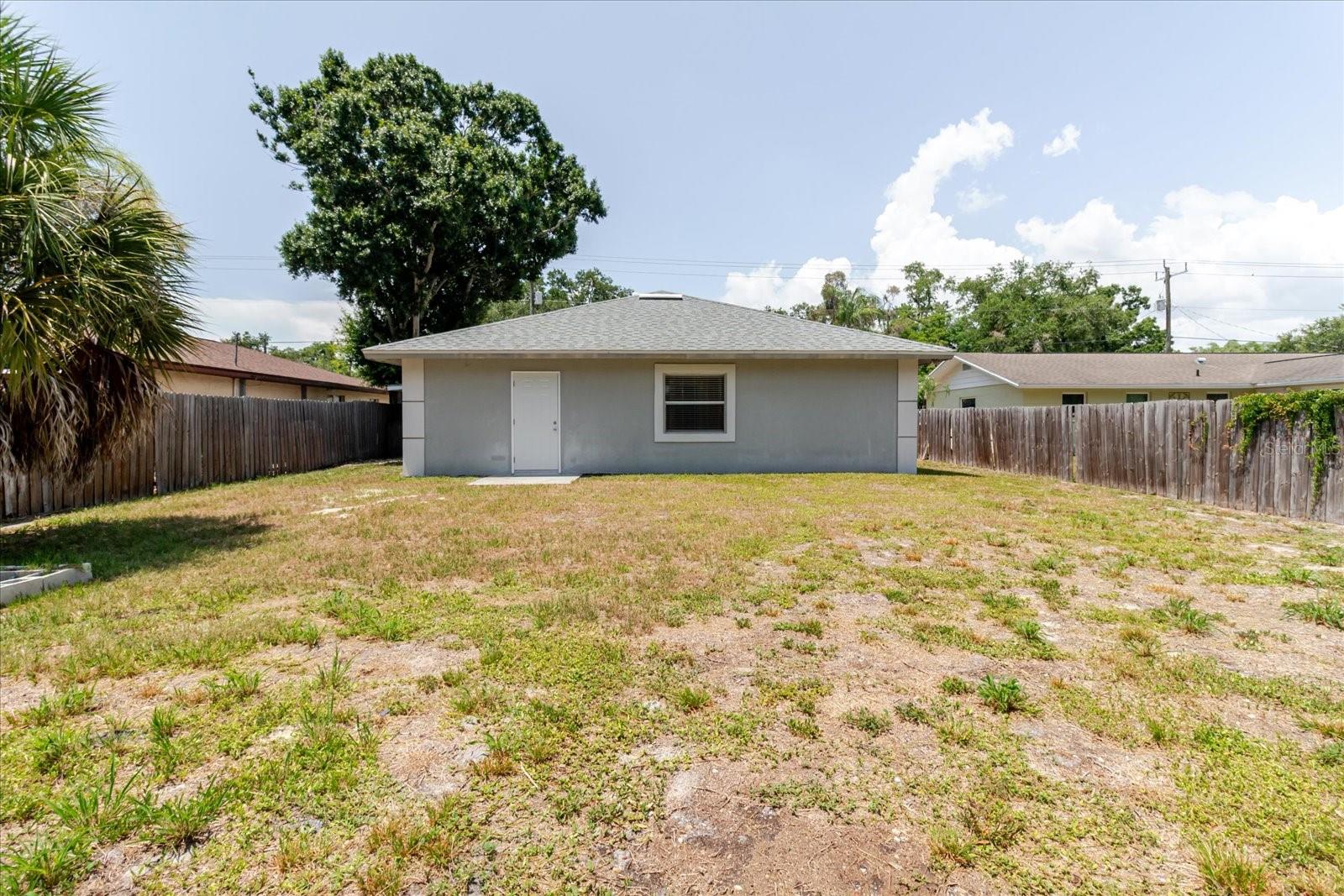 BAYOU OAKS - Residential
