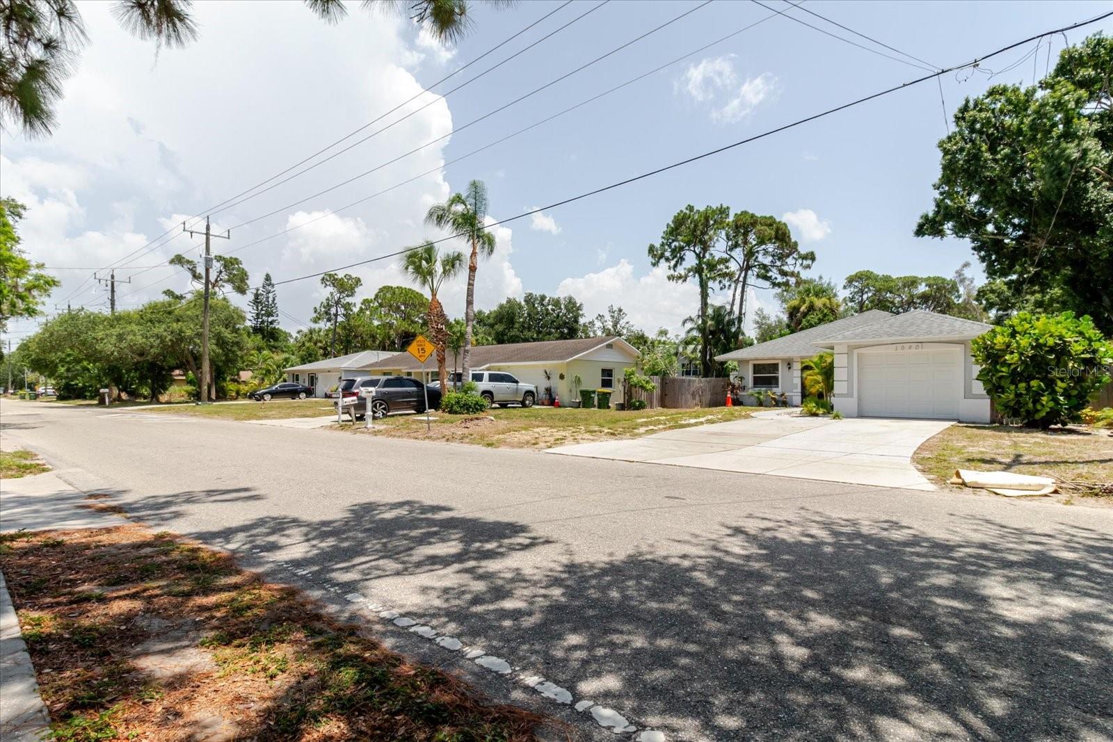 BAYOU OAKS - Residential