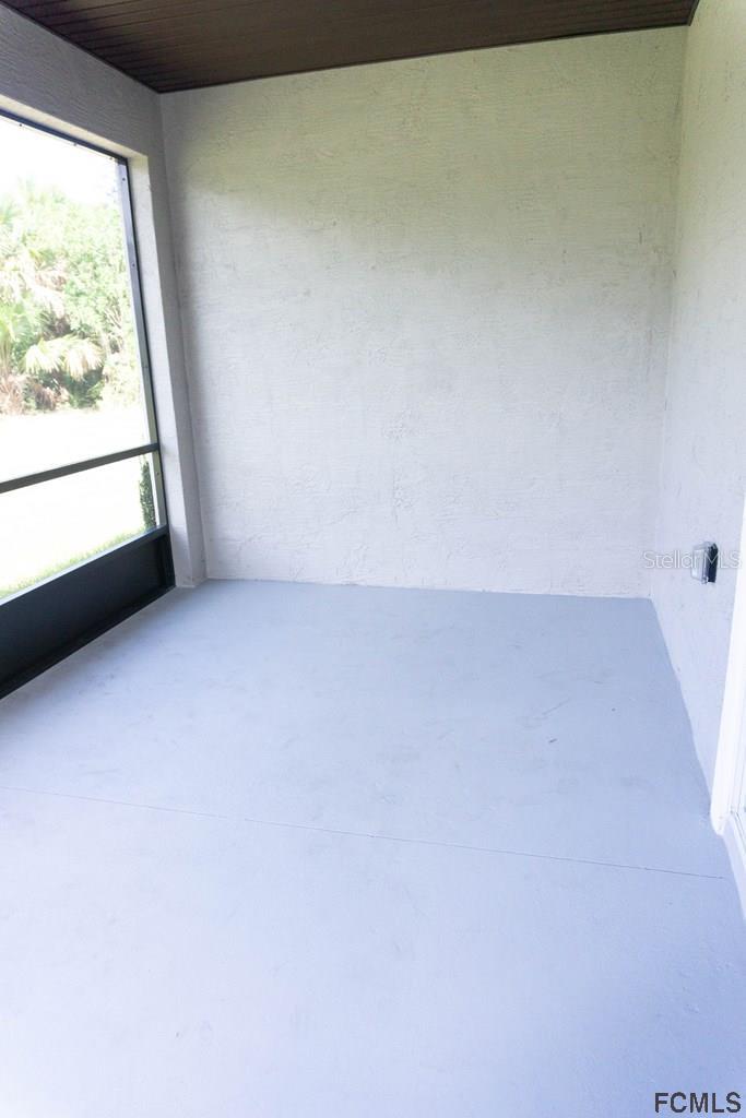 PALM HARBOR - Residential Lease