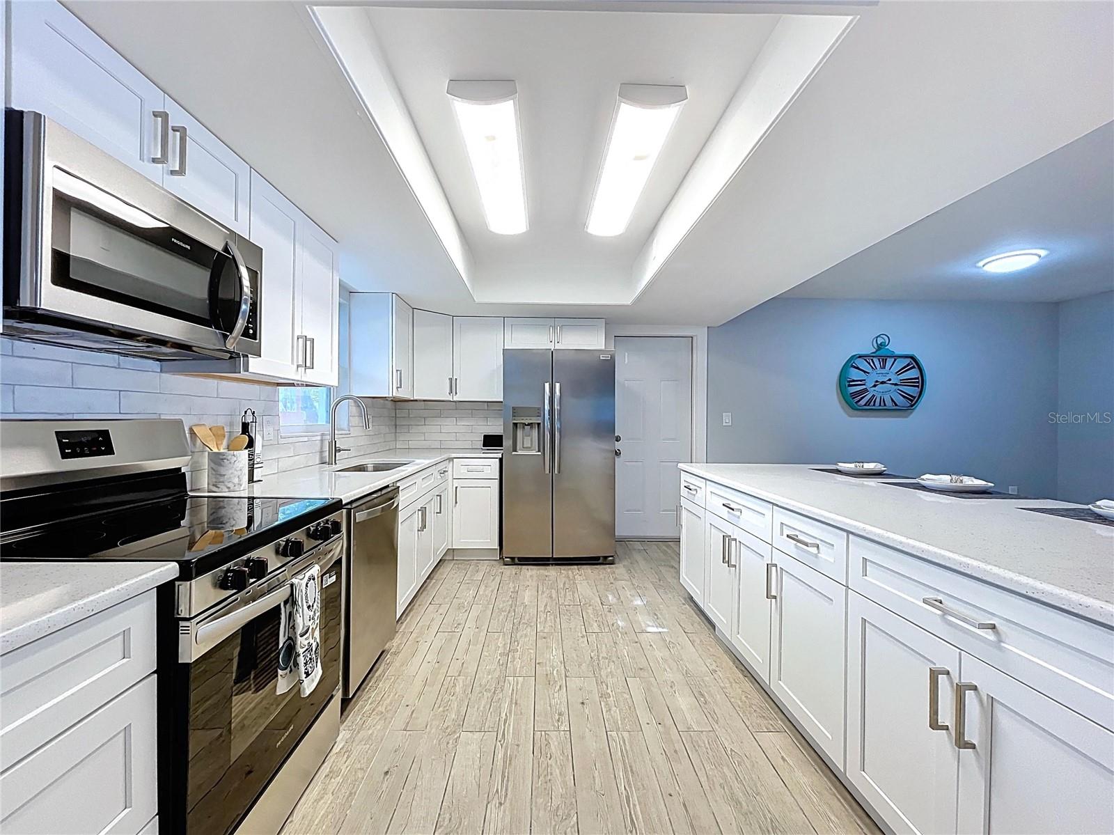 RIVIERA THE - Residential