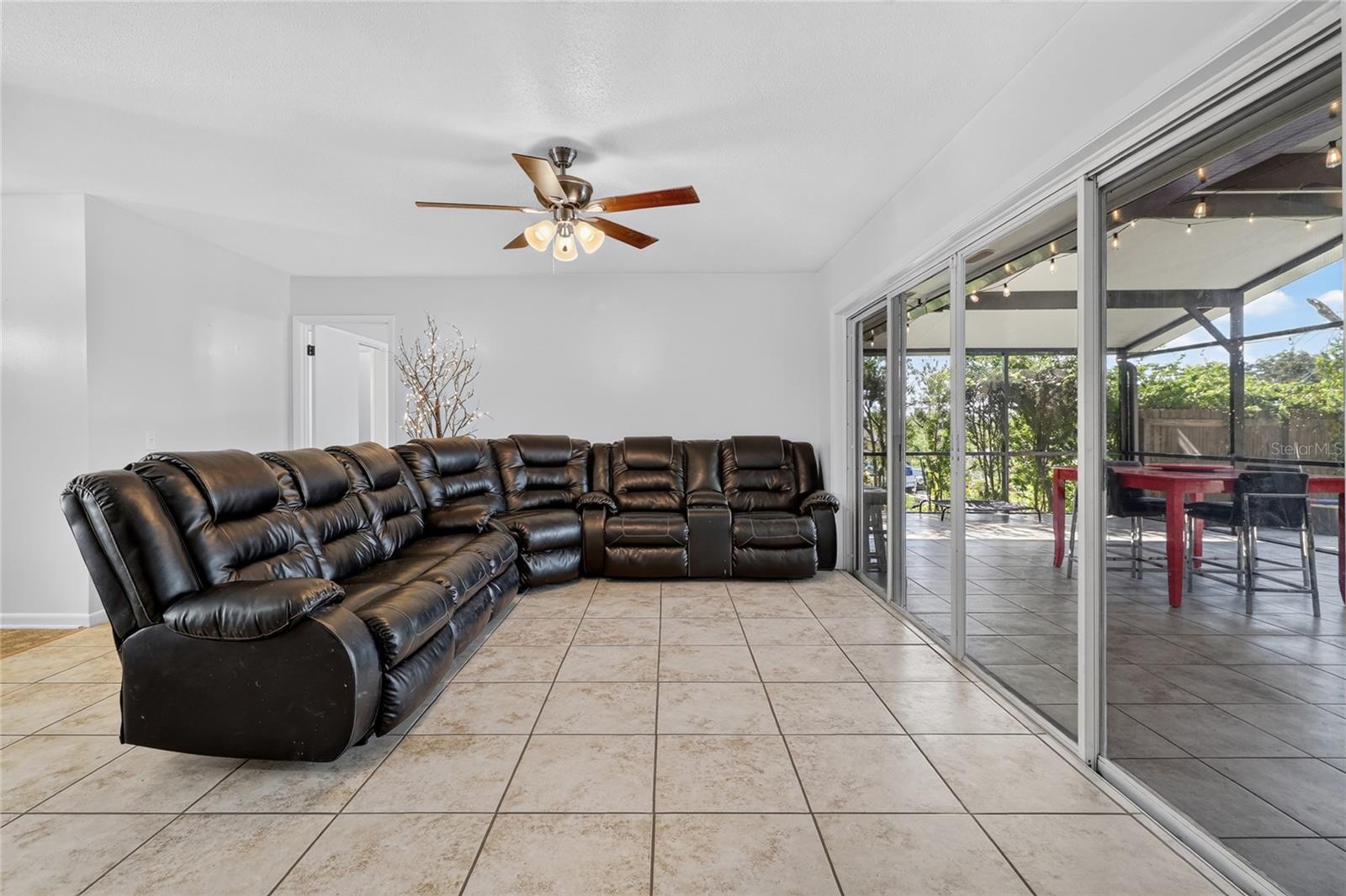 LAKE LINK ESTATES - Residential