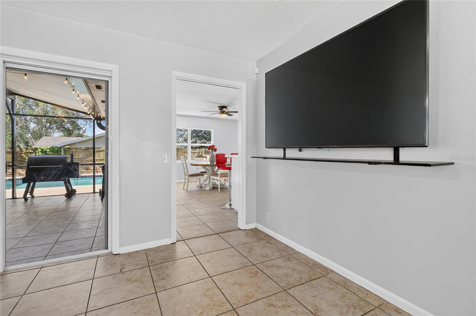 LAKE LINK ESTATES - Residential