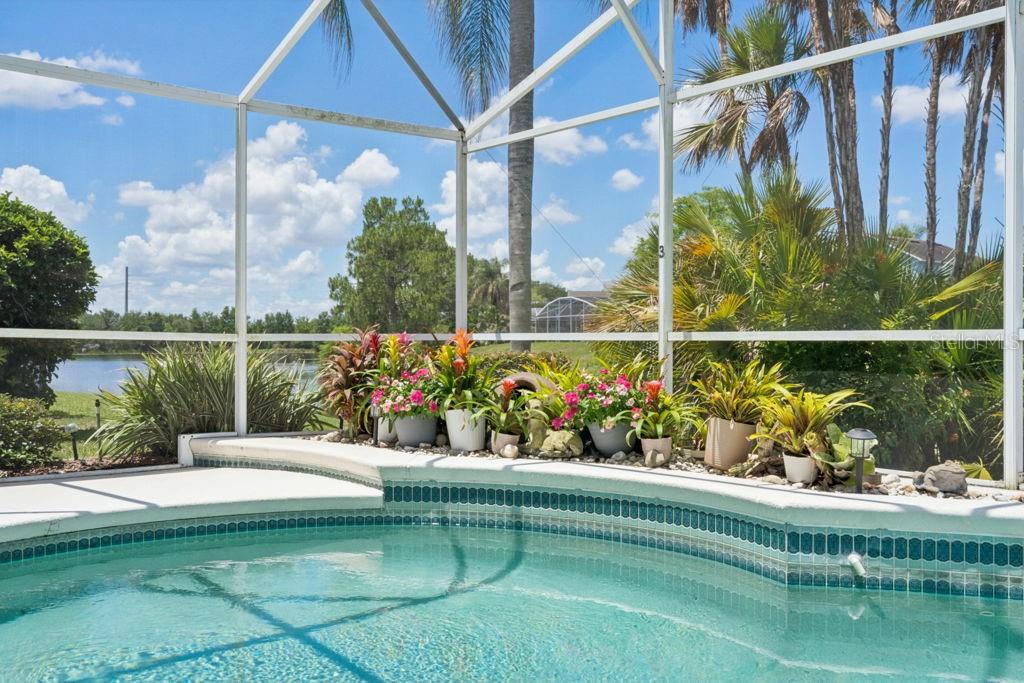 OAK ISLAND HARBOR AT FORMOSA GARDENS - Residential