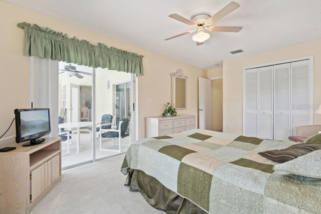 OAK ISLAND HARBOR AT FORMOSA GARDENS - Residential