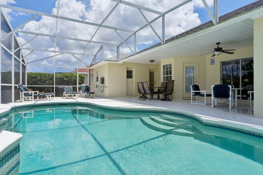 OAK ISLAND HARBOR AT FORMOSA GARDENS - Residential