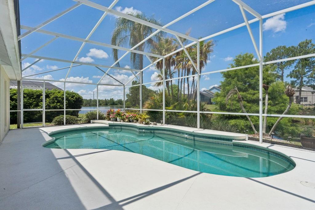 OAK ISLAND HARBOR AT FORMOSA GARDENS - Residential