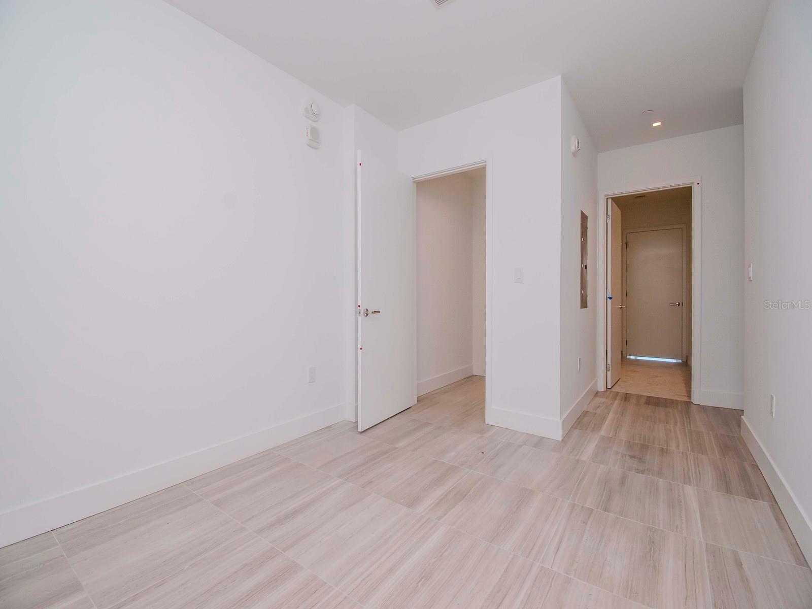 MADRID REV - Residential
