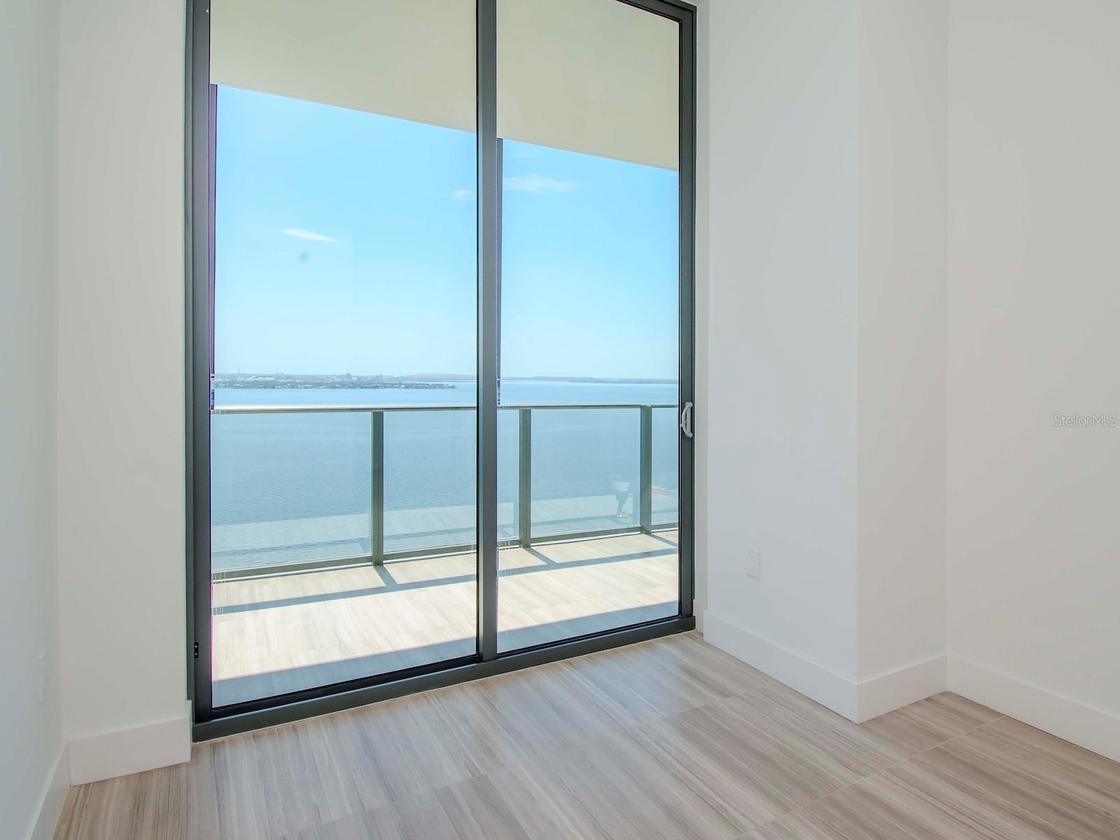 MADRID REV - Residential