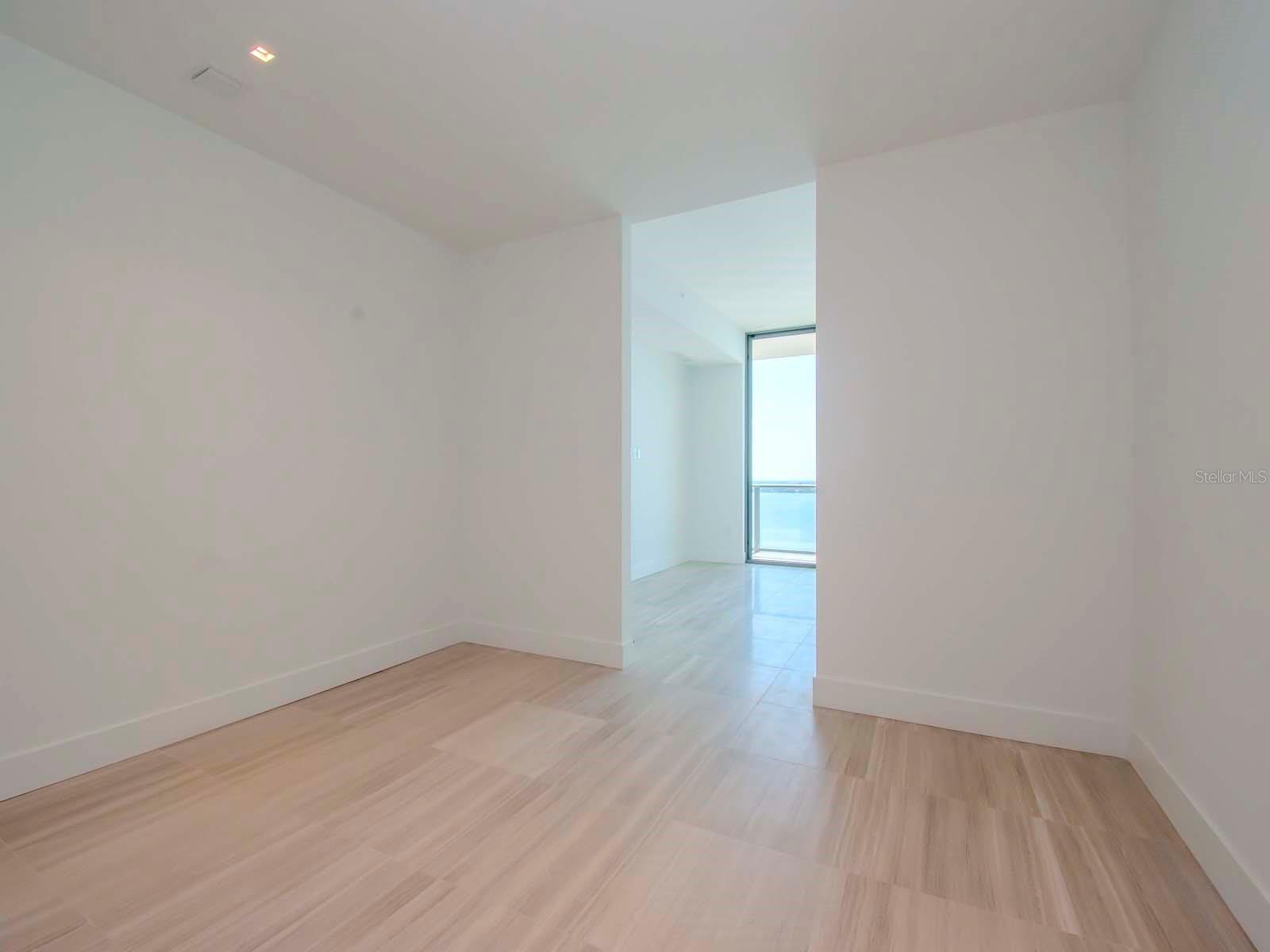 MADRID REV - Residential