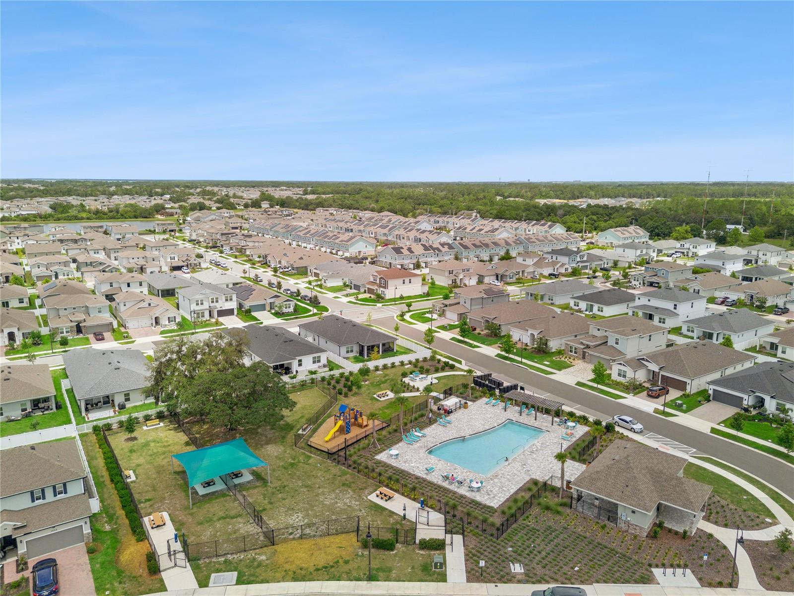 PRAIRIE OAKS - Residential Lease