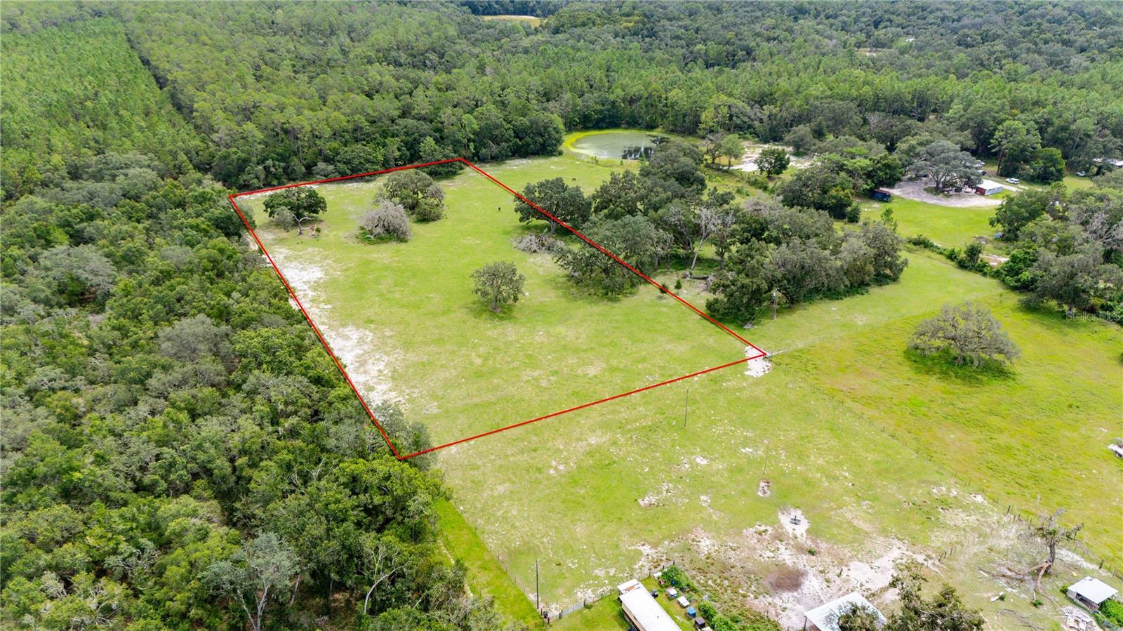 ACREAGE - Land