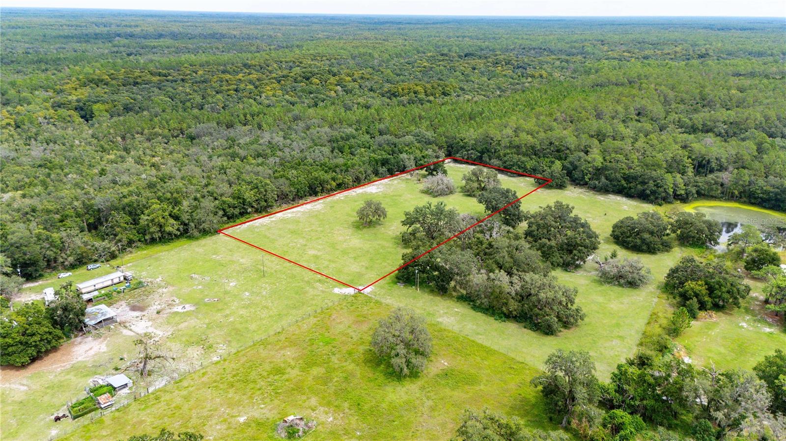 ACREAGE - Land
