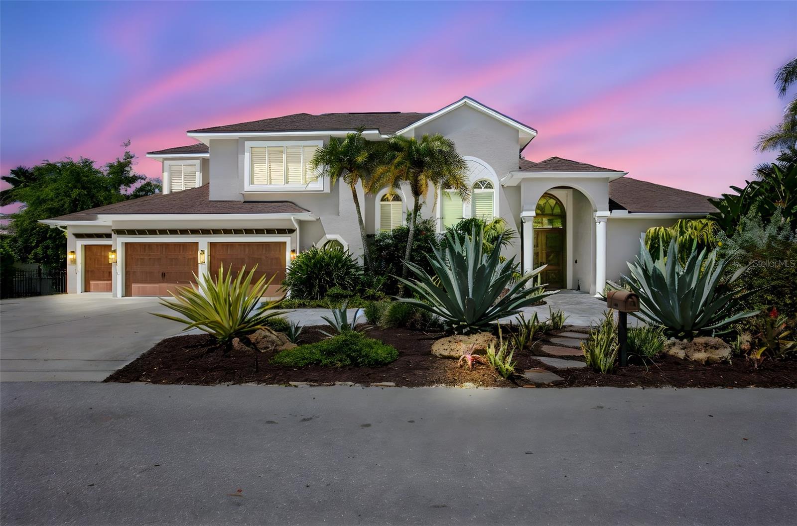 HARBOR CREST - Residential