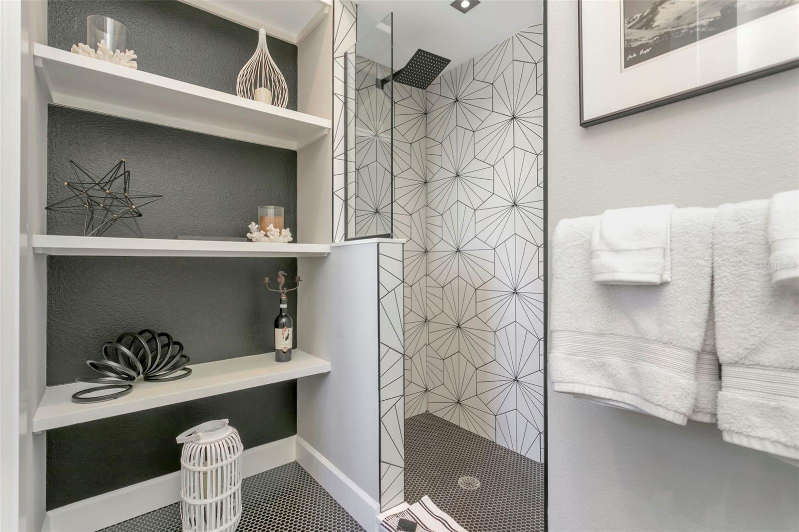 HARBOR CREST - Residential
