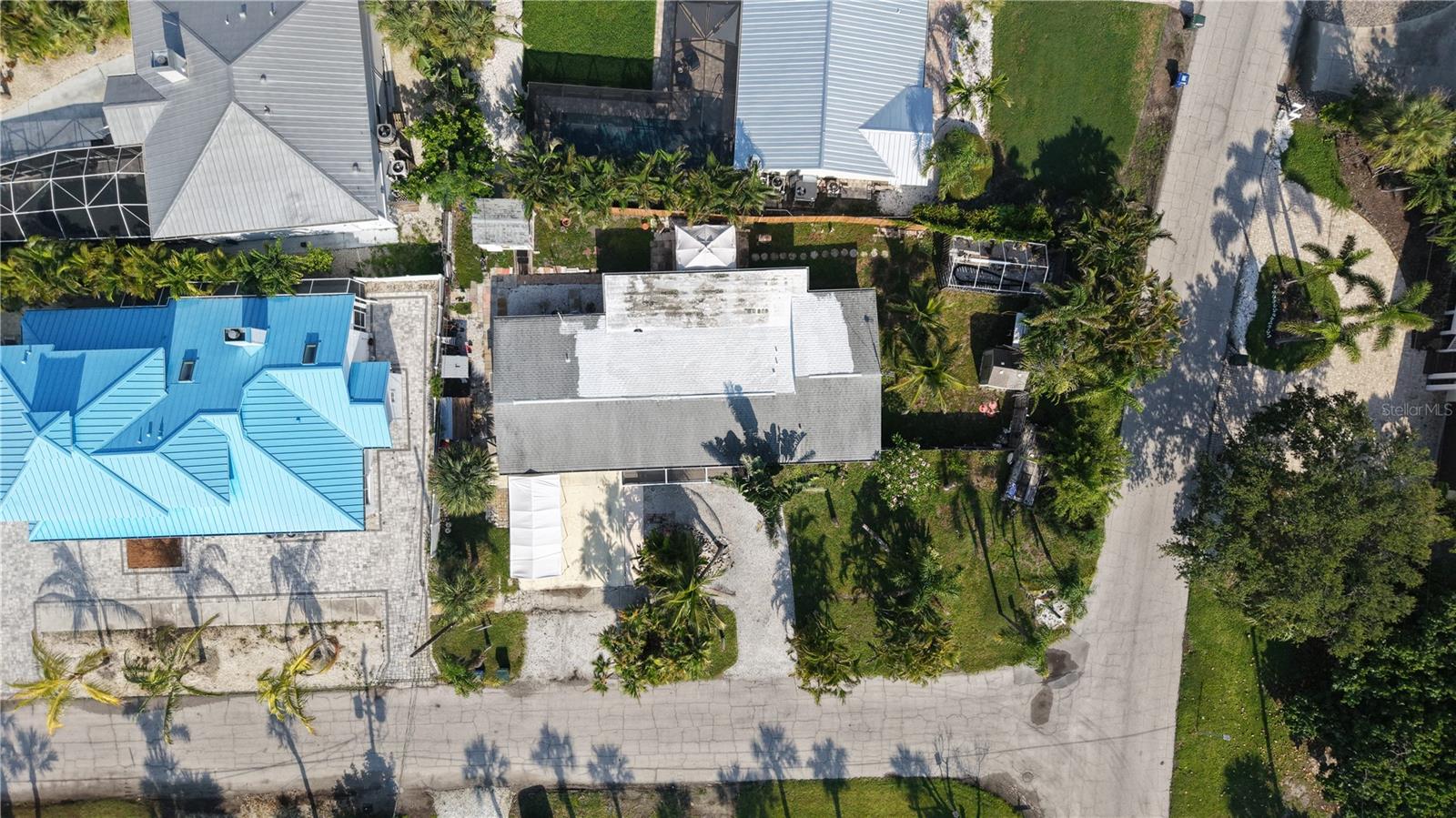 SARASOTA BEACH - Residential