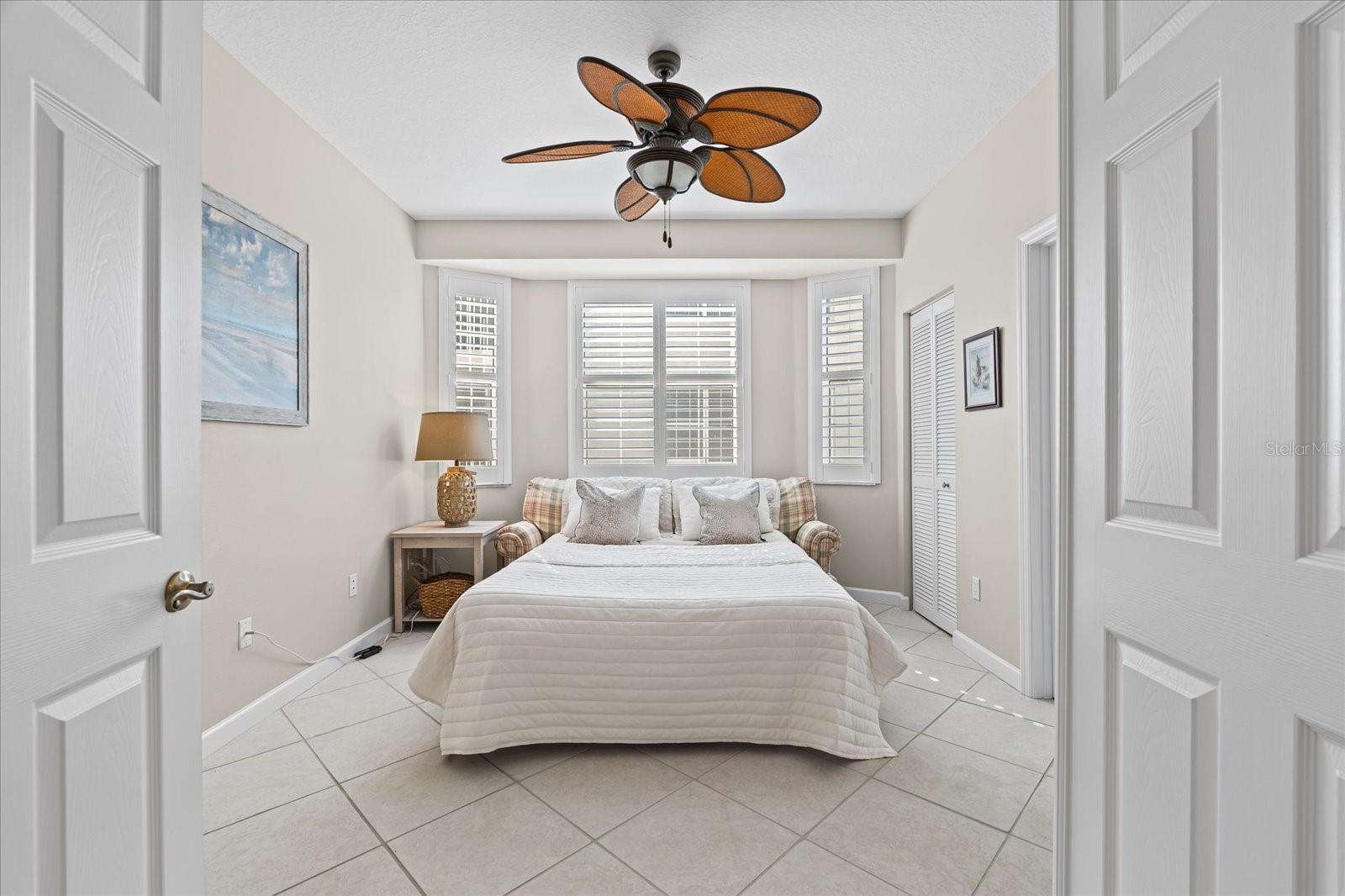 DOLPHIN BAY - Residential