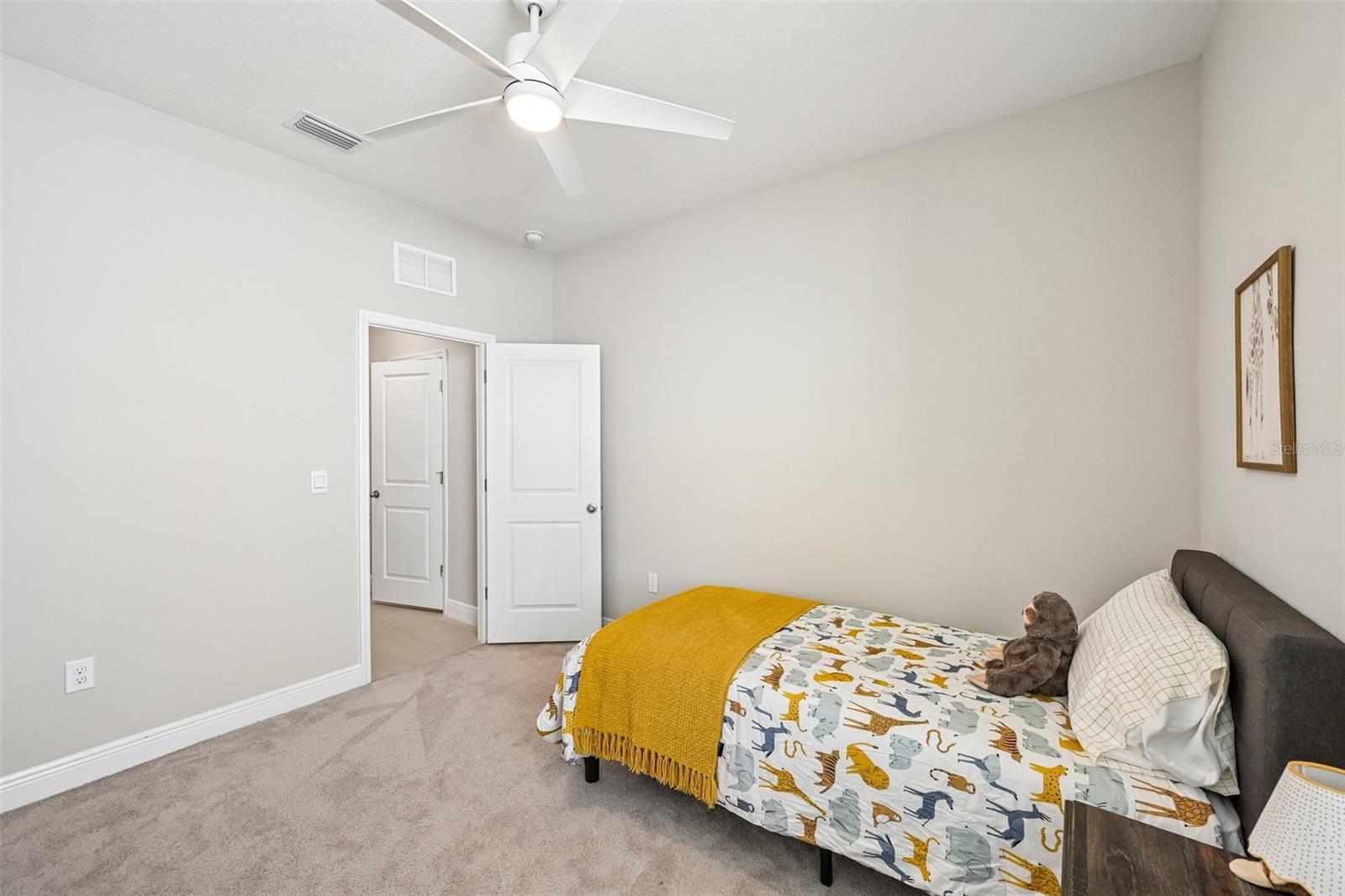 MANGROVE MANOR PH 1 - Residential