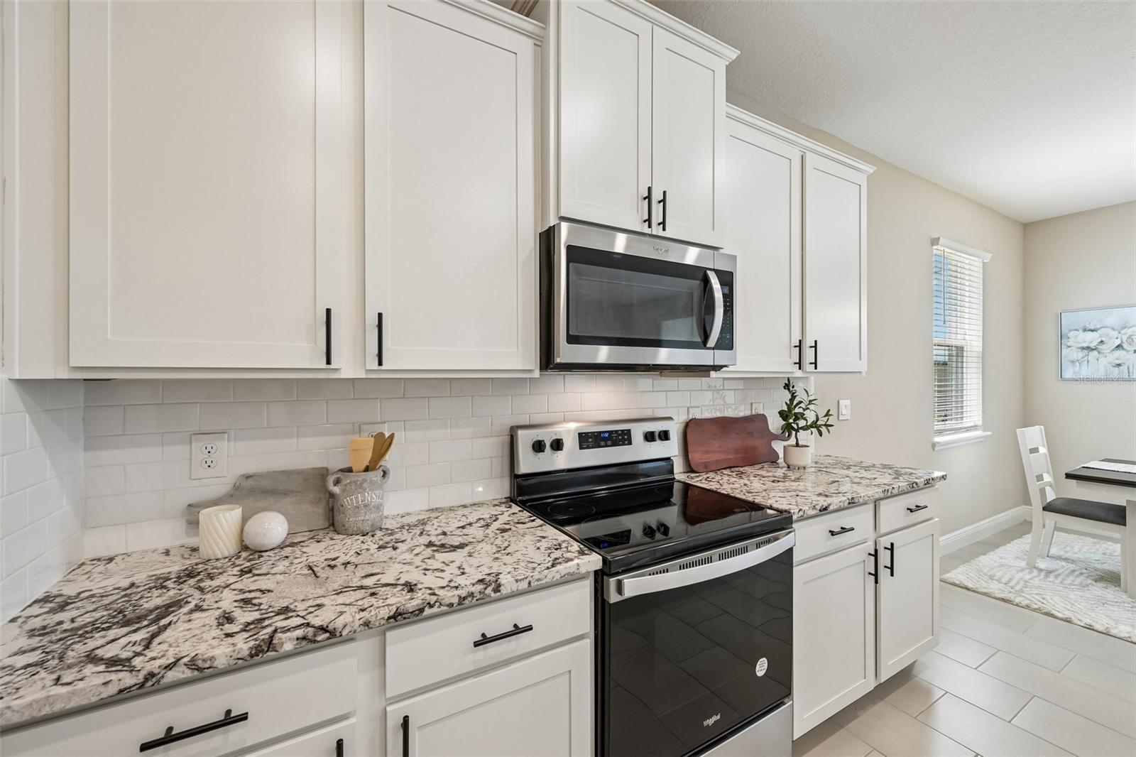 MANGROVE MANOR PH 1 - Residential