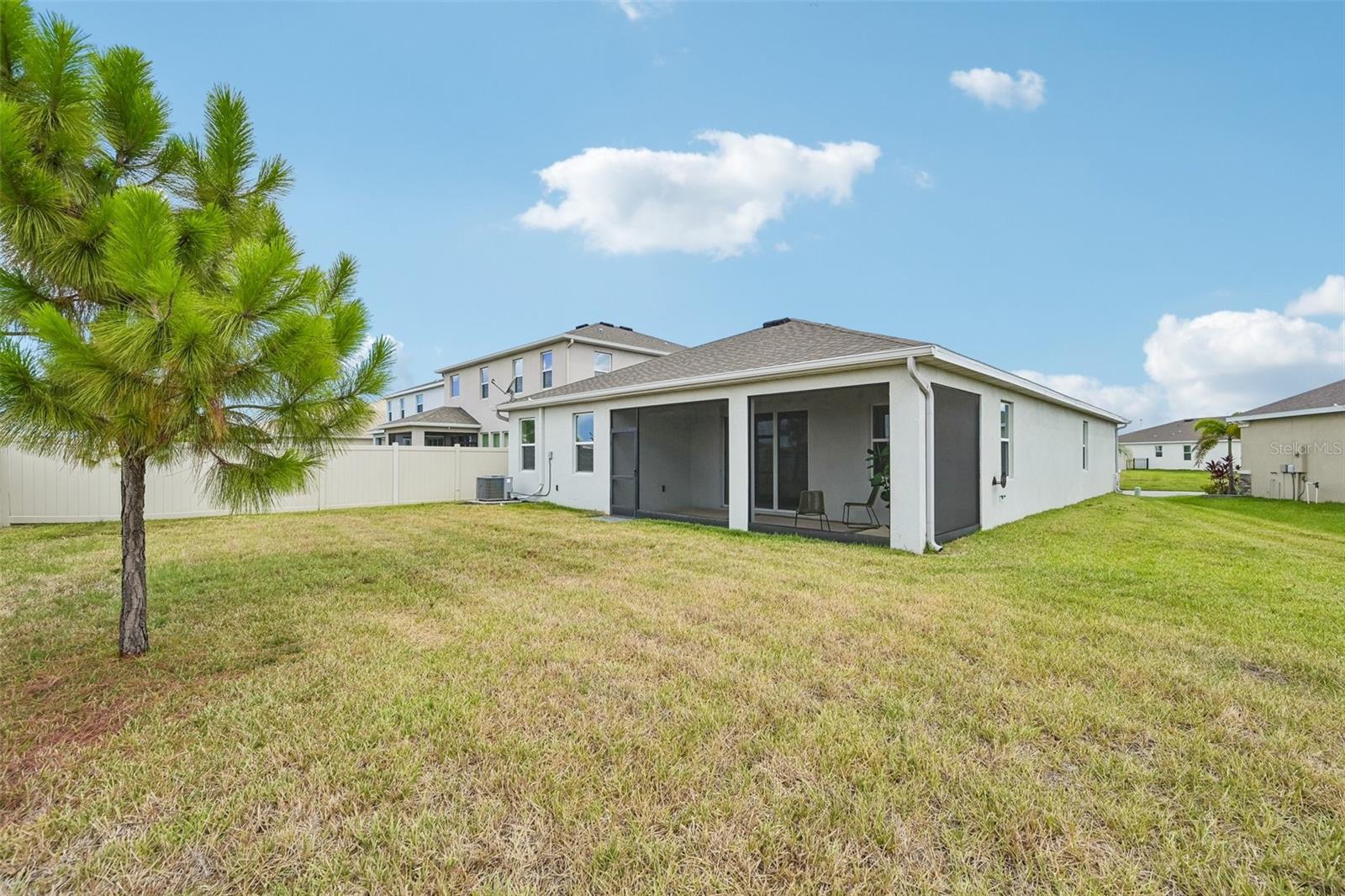 MANGROVE MANOR PH 1 - Residential