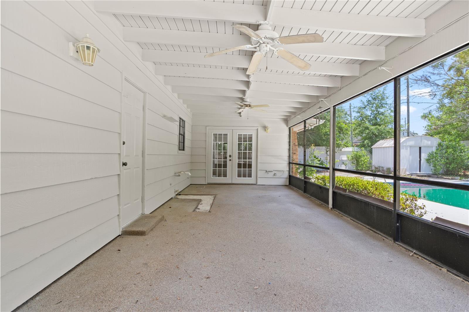 DELTONA LAKES UNIT 03 - Residential