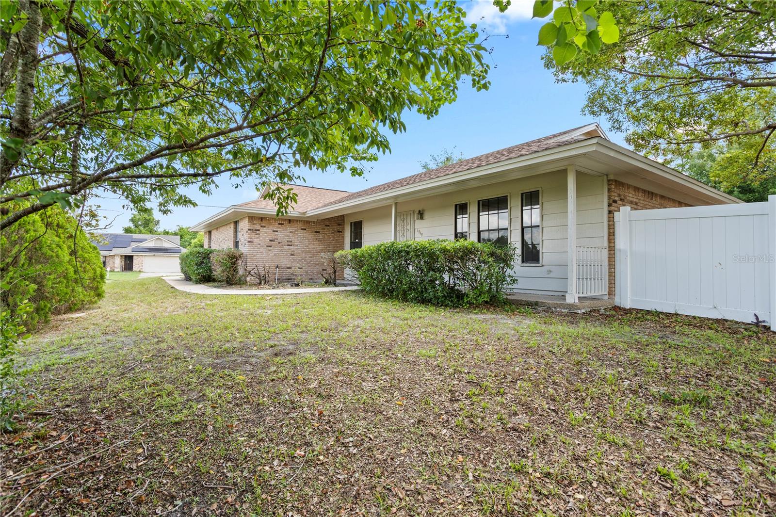DELTONA LAKES UNIT 03 - Residential