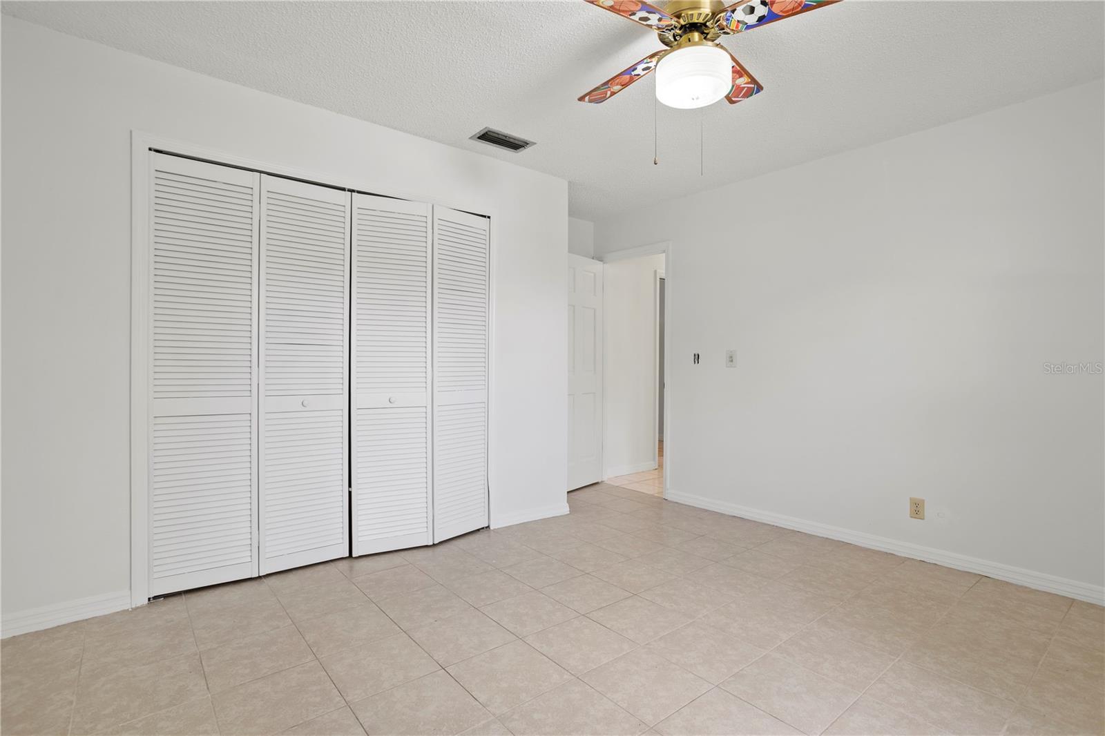 DELTONA LAKES UNIT 03 - Residential