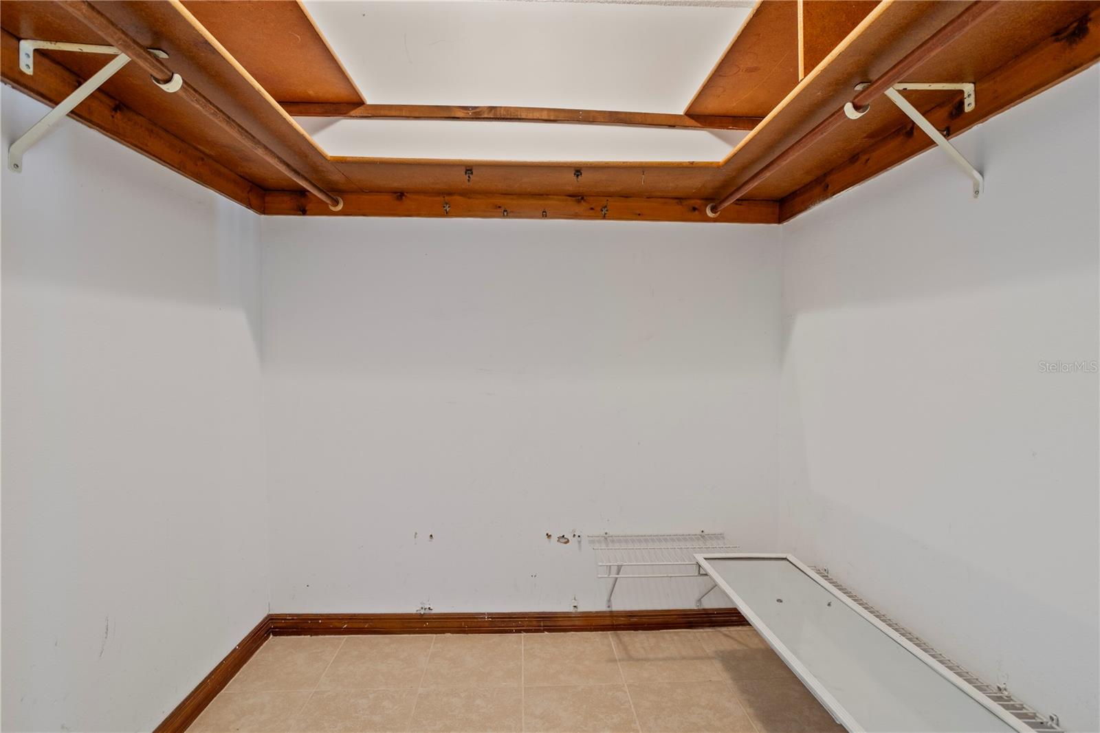 DELTONA LAKES UNIT 03 - Residential
