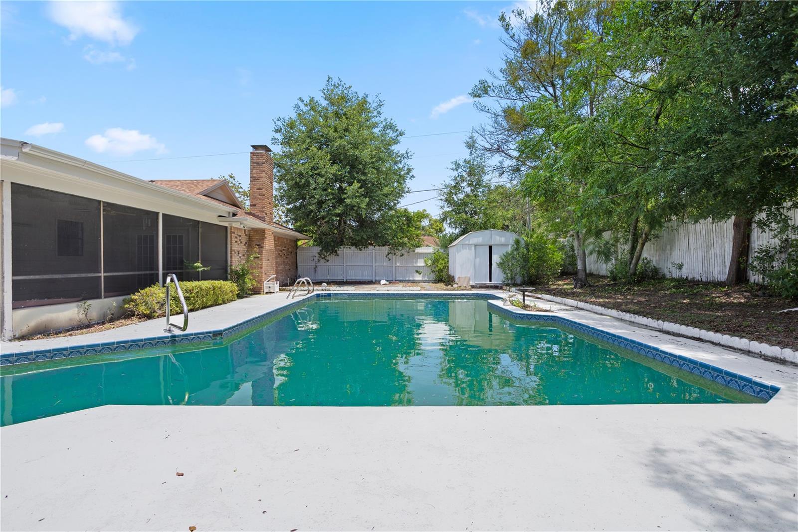 DELTONA LAKES UNIT 03 - Residential