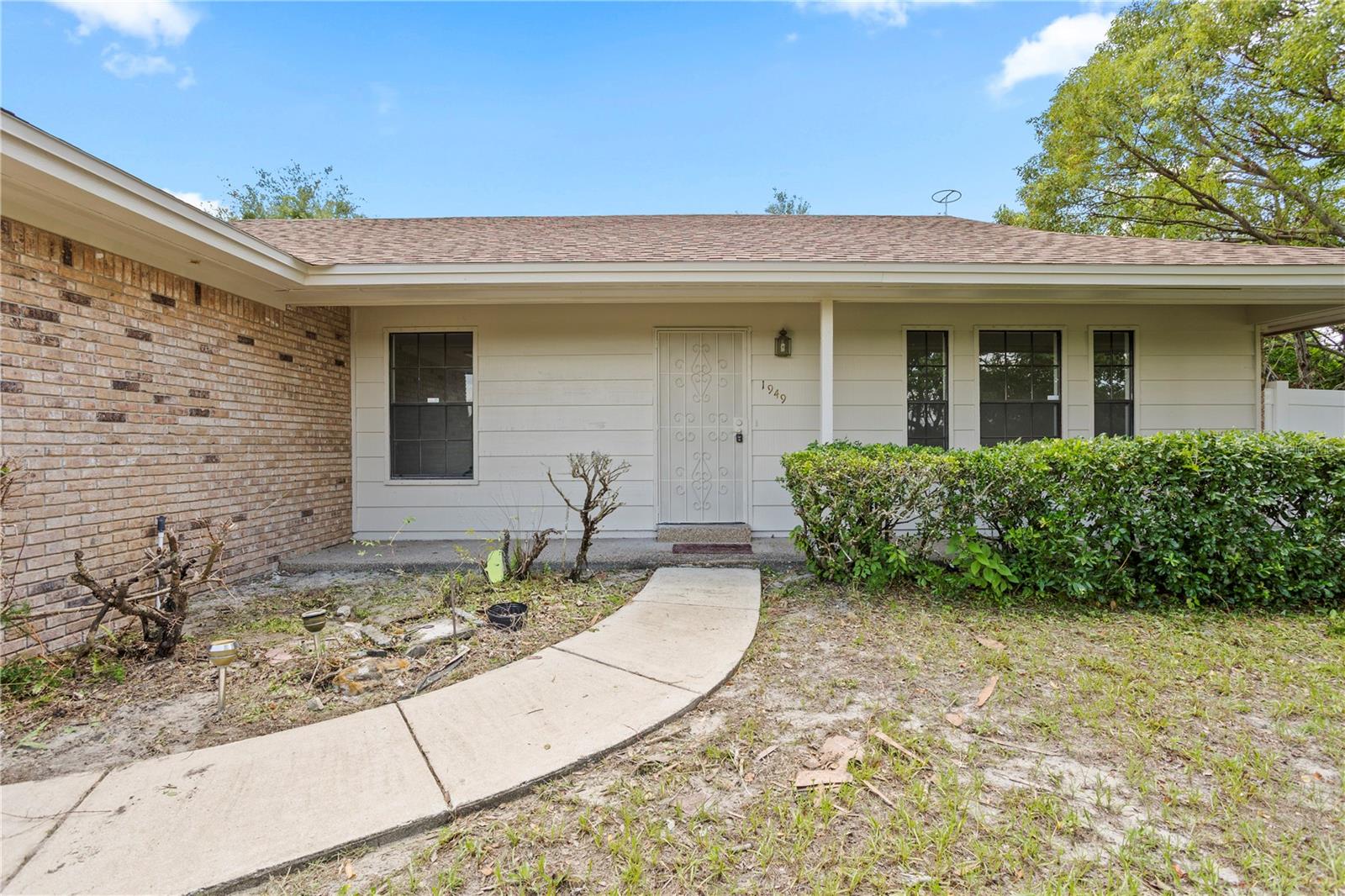 DELTONA LAKES UNIT 03 - Residential