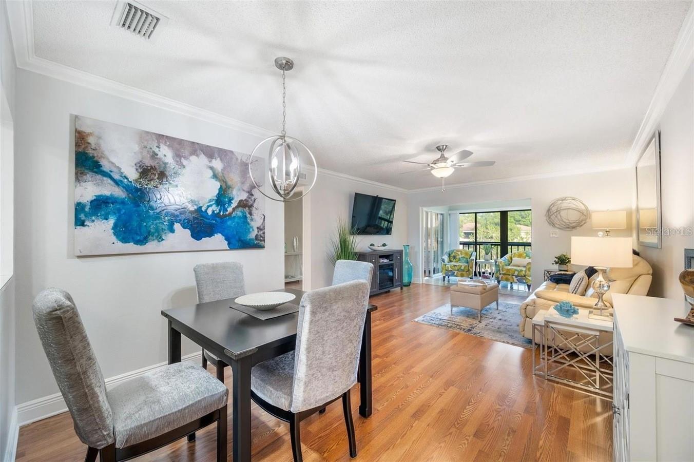 LANDINGS CONDO THE - Residential Lease