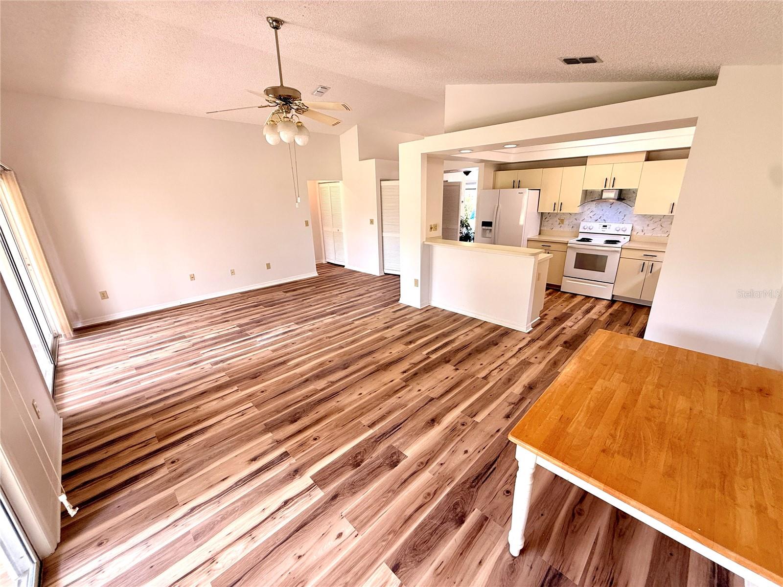 MILLPOND ESTATES - Residential Lease