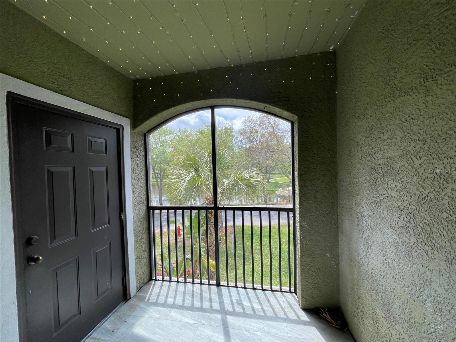 COURTNEY PALMS CONDO - Residential Lease