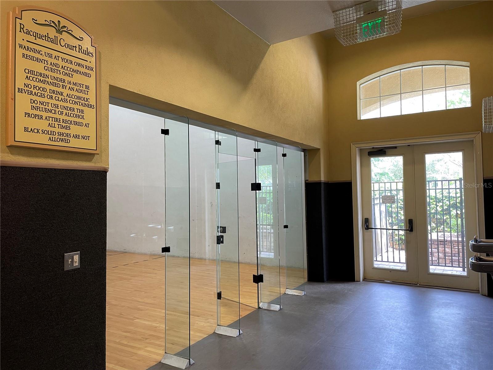 COURTNEY PALMS CONDO - Residential Lease